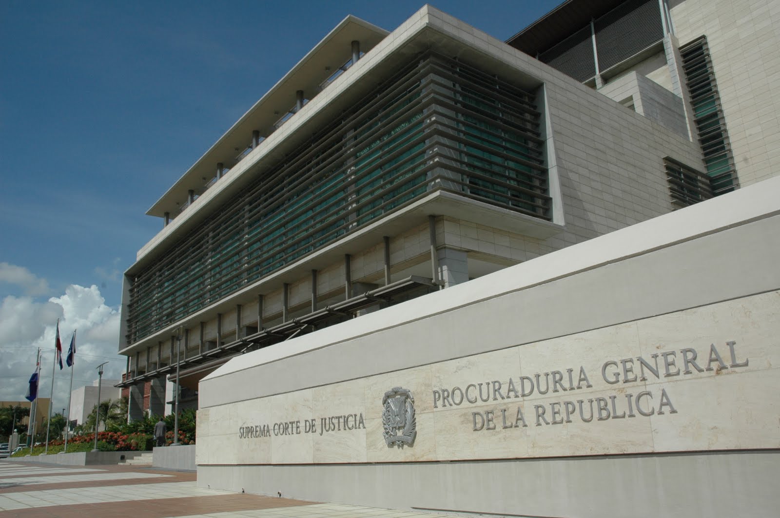 Ministerio Público desarticula sofisticada red de piratería digital con reventa ilegal de señales