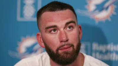 Asaltan en Dublin, Irlanda al jugador de la NFL Skylar Thompson tras una salida nocturna el sábado