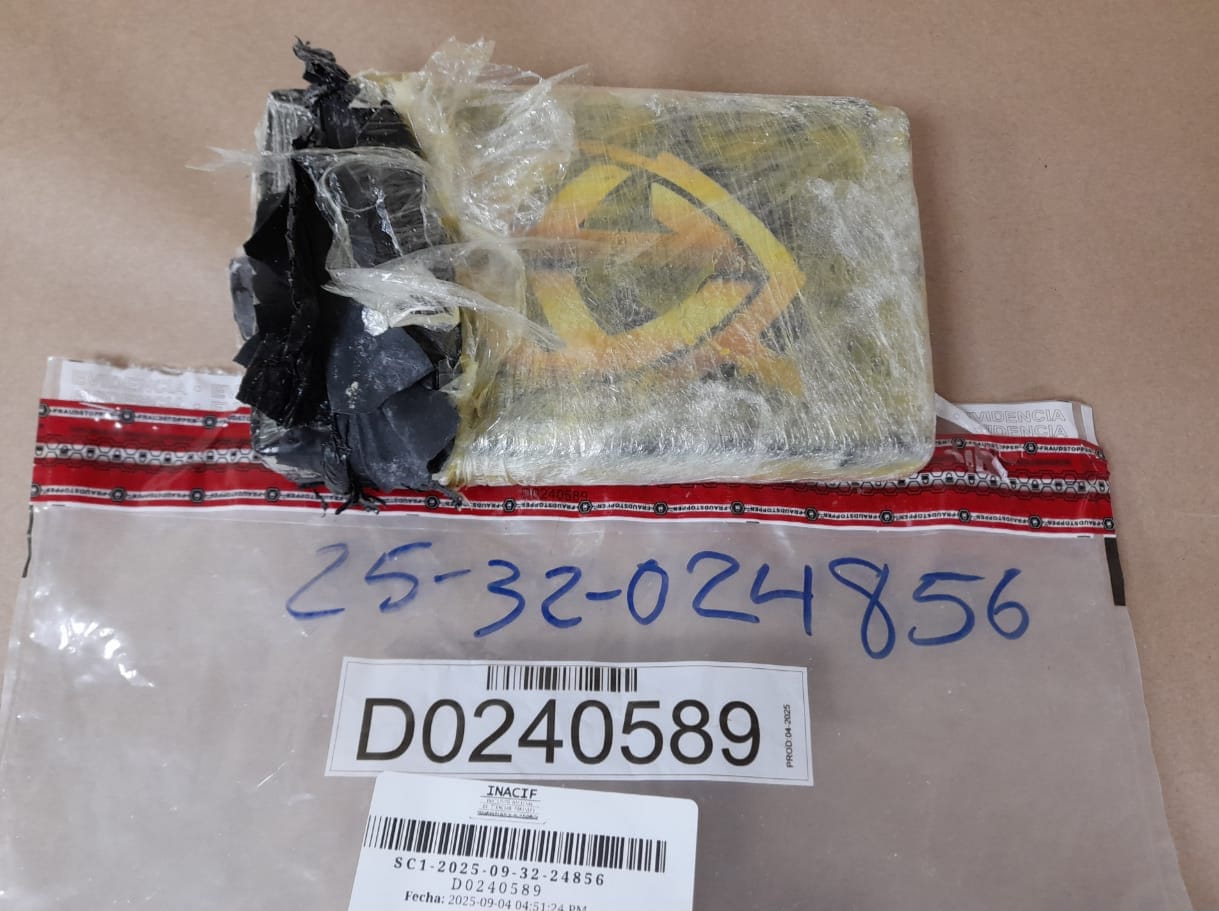 Arrestan a lituano con cocaína en el Aeropuerto de RD