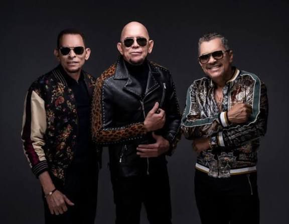 Infinito Positivo de Hermanos Rosario nominado como Mejor Álbum de Salsa en los Latin Grammy