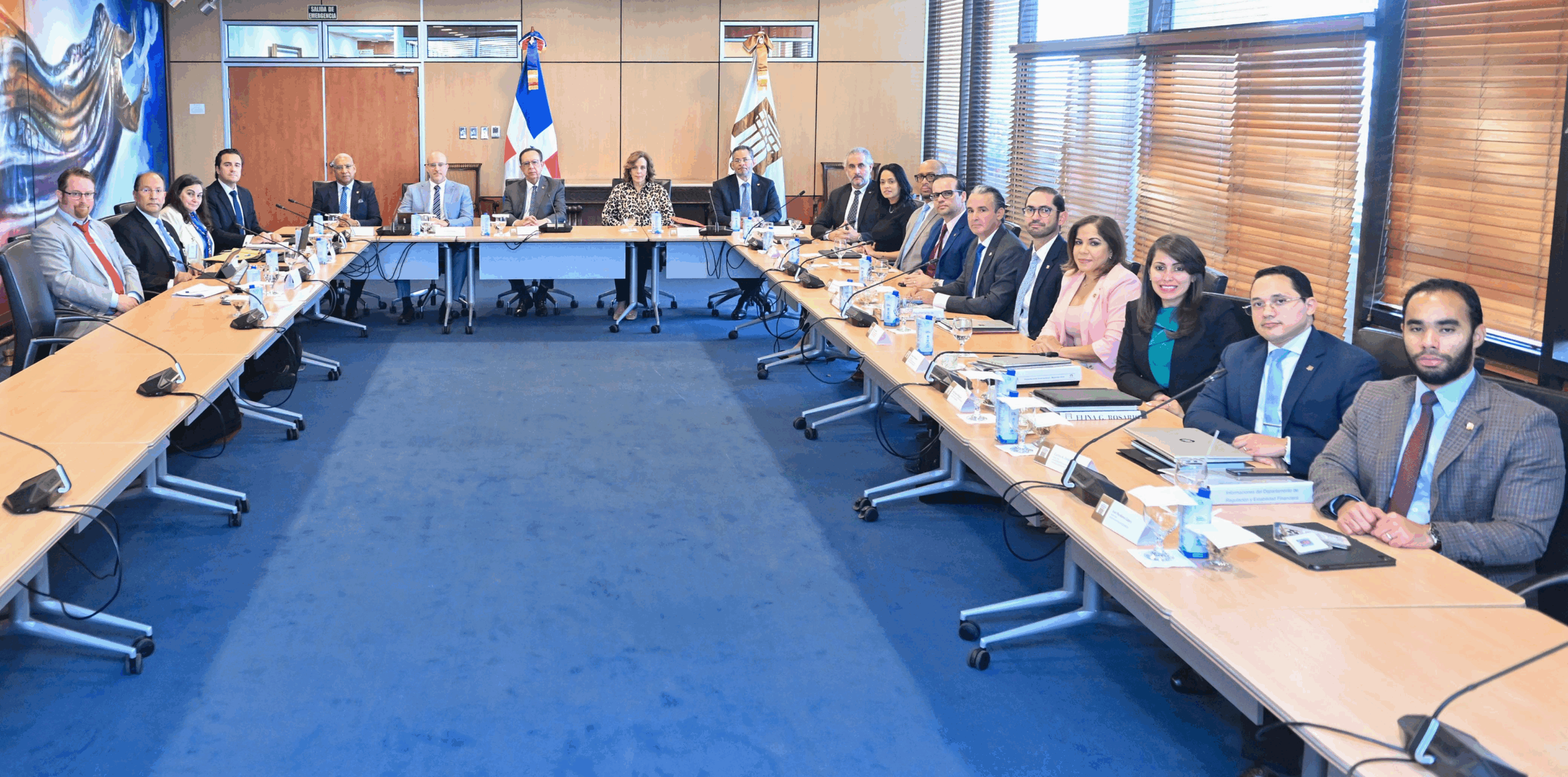Misión del FMI concluye la revisión del Artículo IV del AcuerdoConstitutivo con visita al Banco Central