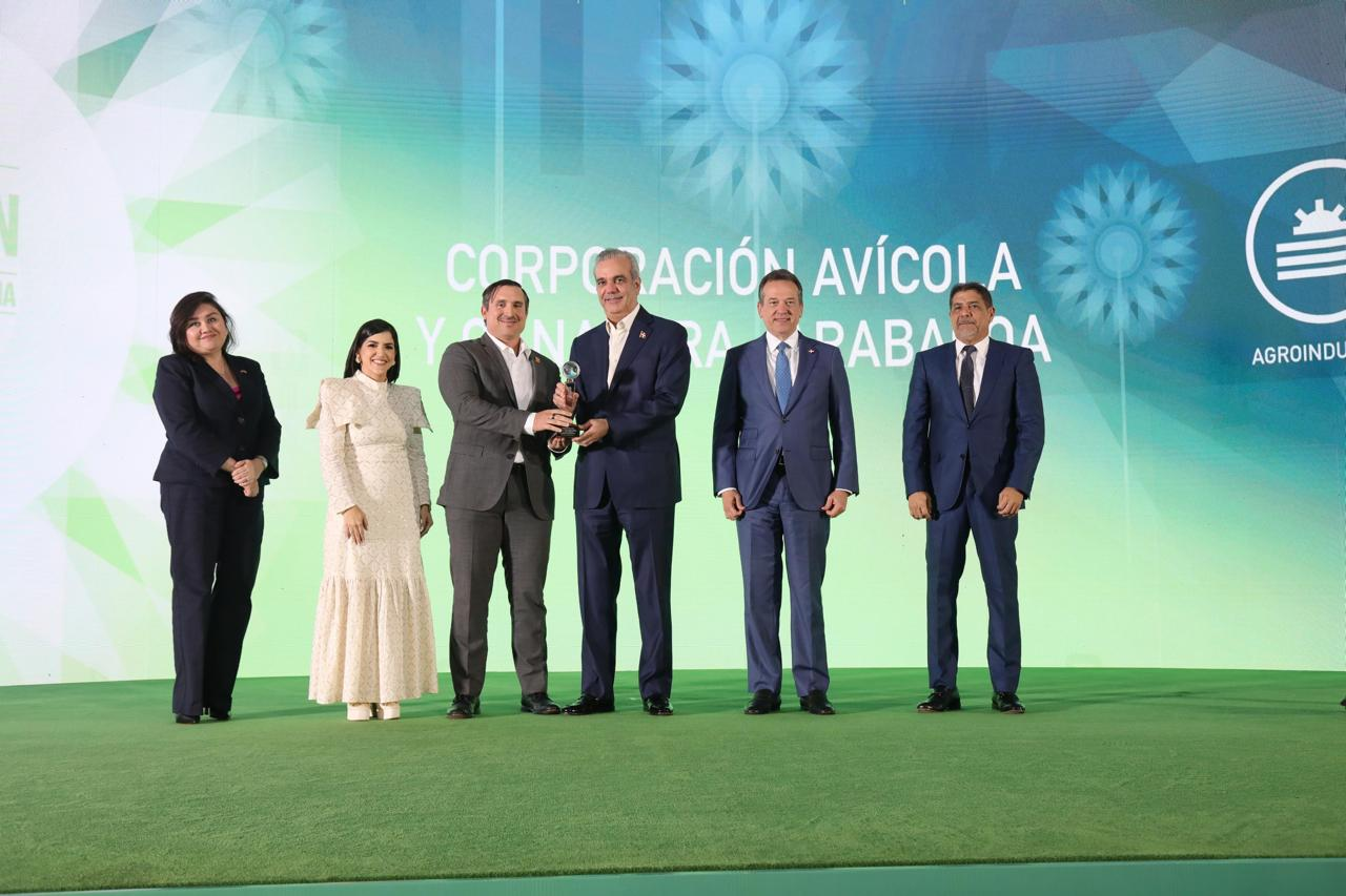 Empresas de inversión extranjera aportaron 28% de la recaudación fiscal dominicana en 2024