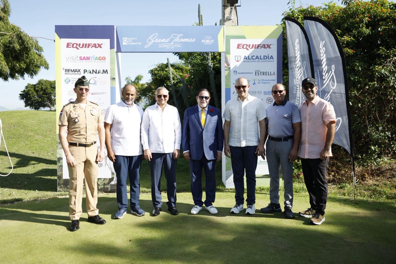 Leonardo Aguilera recibe visita de ejecutivos de la Asociación Cibao