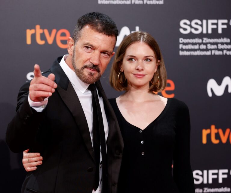 La hija de Antonio Banderas y Melanie Griffith se casará el 18 de octubre en España