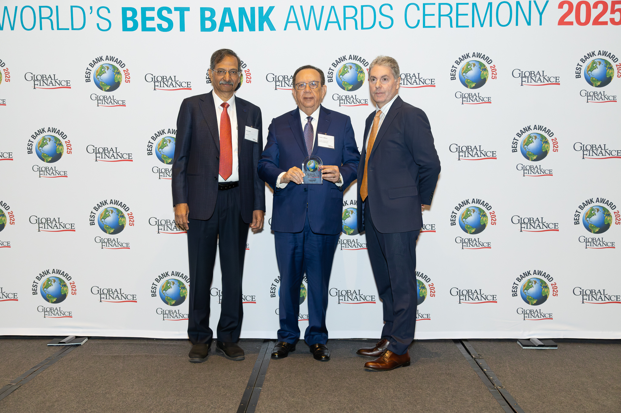 Valdez Albizu es reconocido por tercera vez entre los mejores gobernadores de bancos centrales del mundo