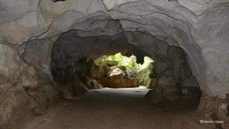 Sociedad Ecológica de San Cristóbal denuncia continuidad de explosiones con dinamita cerca de Las Cuevas del Pomier