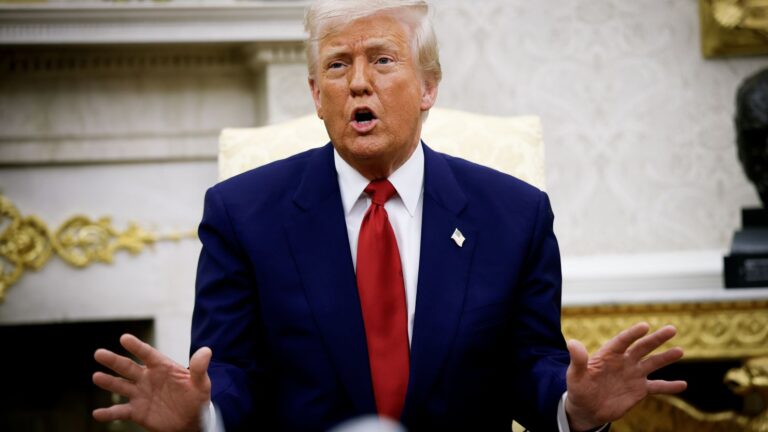 Trump confirma Estados Unidos atacó un submarino cargado de drogas en el Caribe