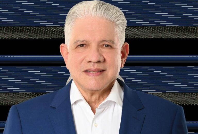 Ministro Eduardo Estrella asegura que trabajos en el kilómetro 9 avanzan a buen ritmo en horario nocturno
