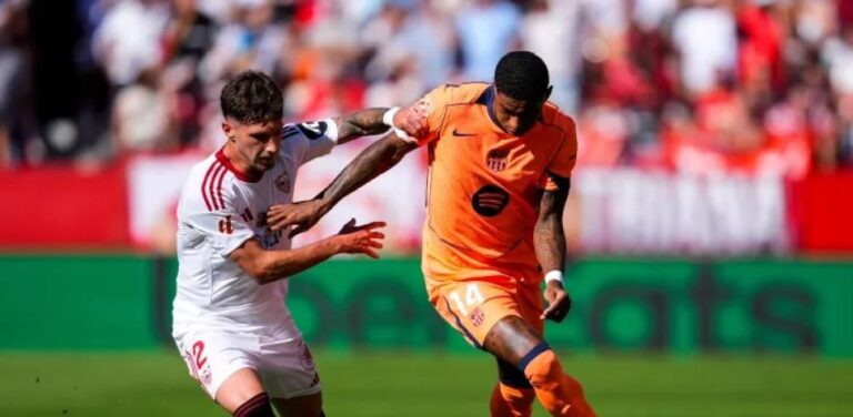 El equipo de el Sevilla derrotó al conjunto del Barcelona que sigue de mar en peor en la Liga Española de Fútbol