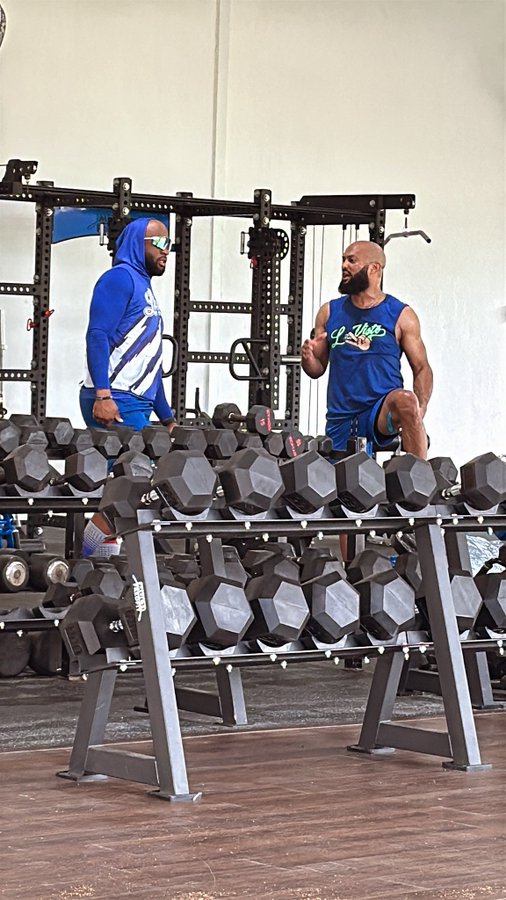 Emilio Bonifacio y dos jugadores mas se integraron a los entrenamientos del equipo de los Tigres del Licey