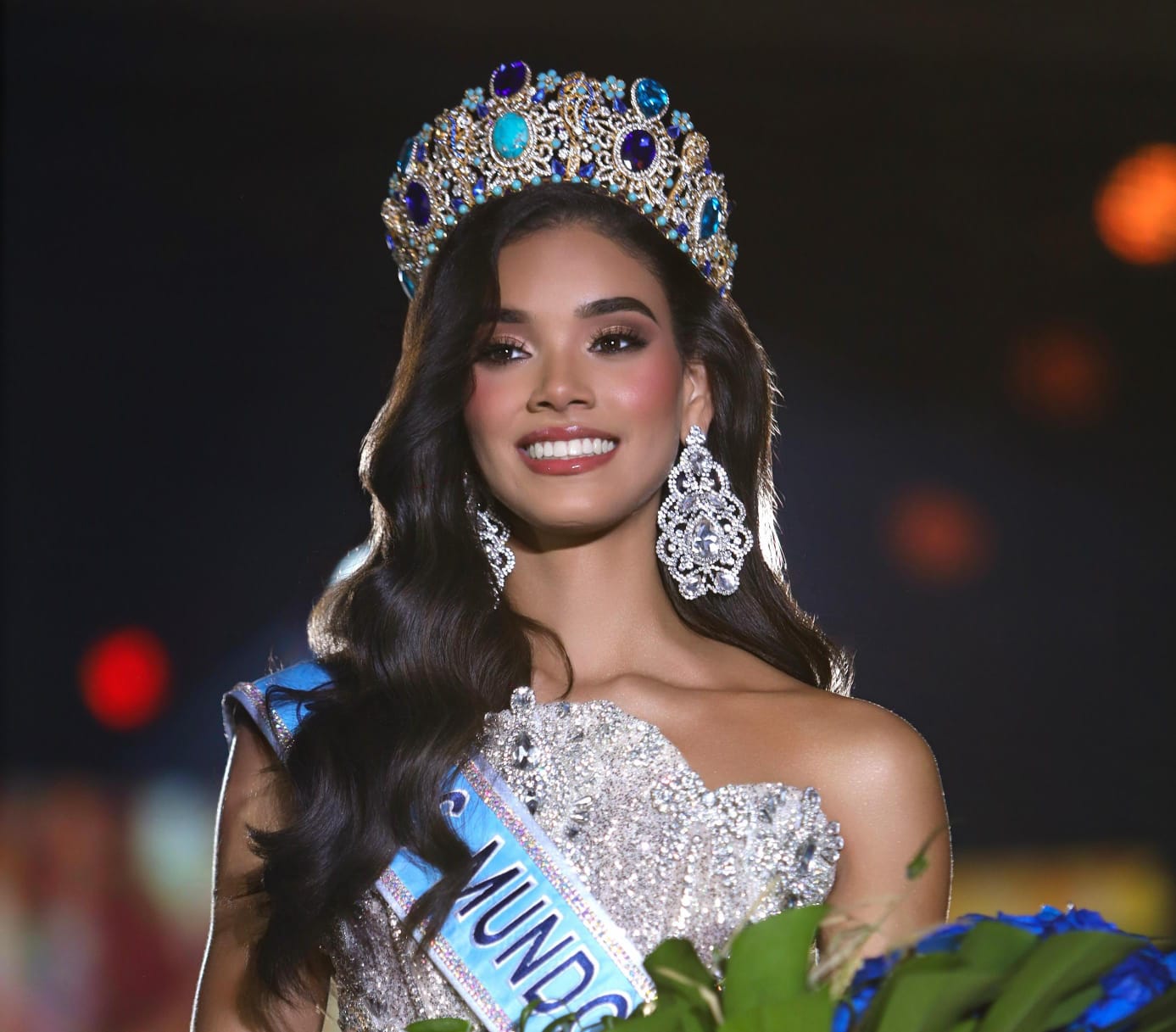 Joheirry Mola de Distrito Nacional es la nueva Miss Mundo Dominicana 2025