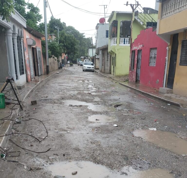 Denuncian desalojo ilegal y abusivo en parcela de las Malvinas, Santo Domingo Norte
