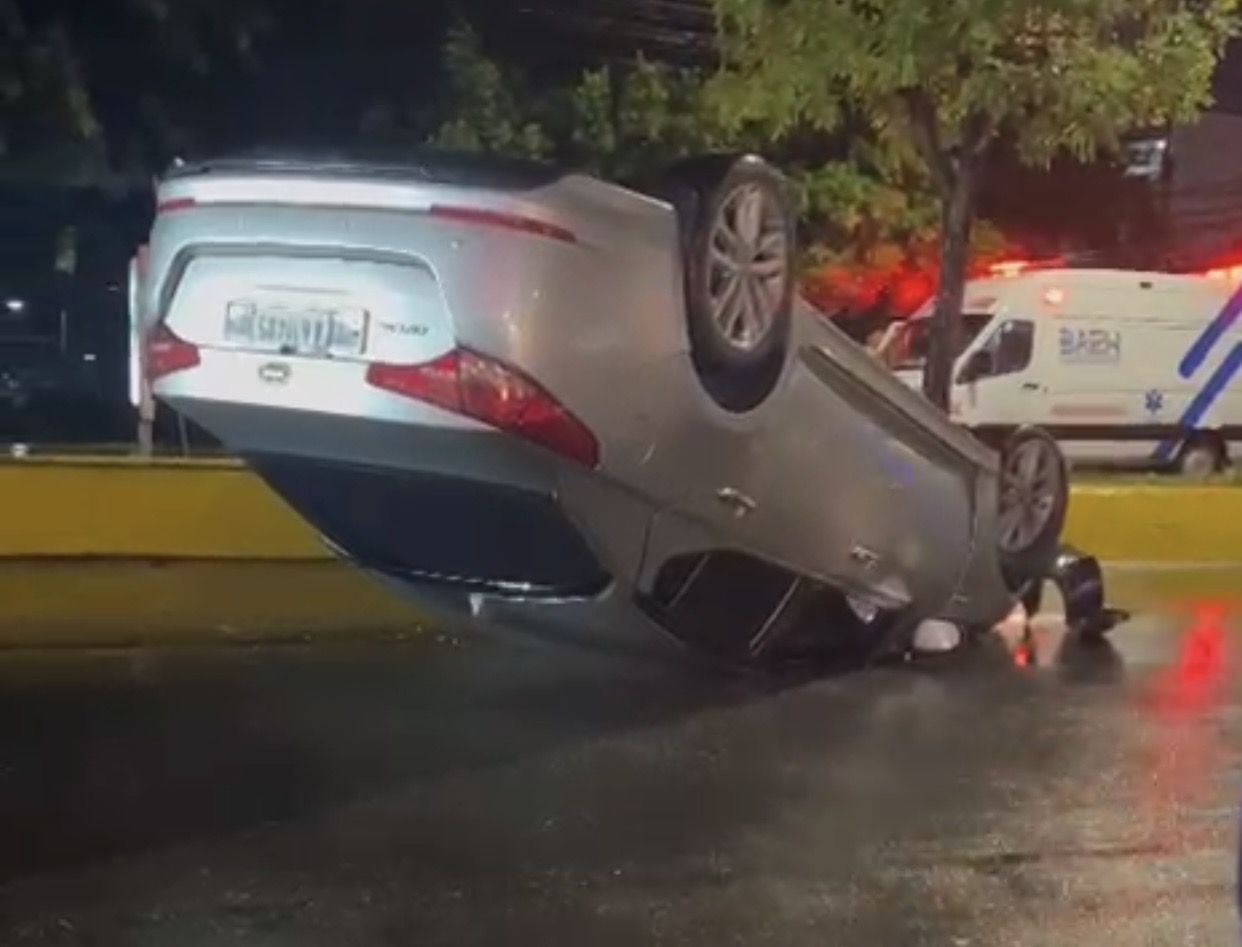 Reportan accidente en la calle Coronel Juan Martínez Lora Fernánd, cerca de la avenida Los Próceres