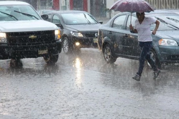 Transportistas llaman a la prudencia y garantizan estabilidad en los pasajes ante persistentes lluvias en el país