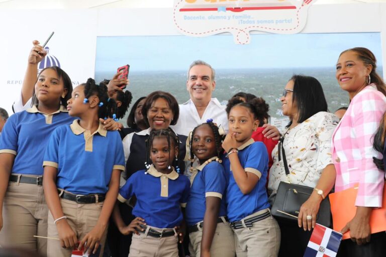 El presidente Luis Abinader asistirá este viernes a la inauguración de los XI Juegos Escolares Deportivos Nacionales
