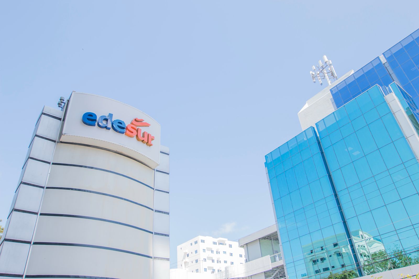 Edesur garantiza servicio eléctrico constante en San José de Ocoa