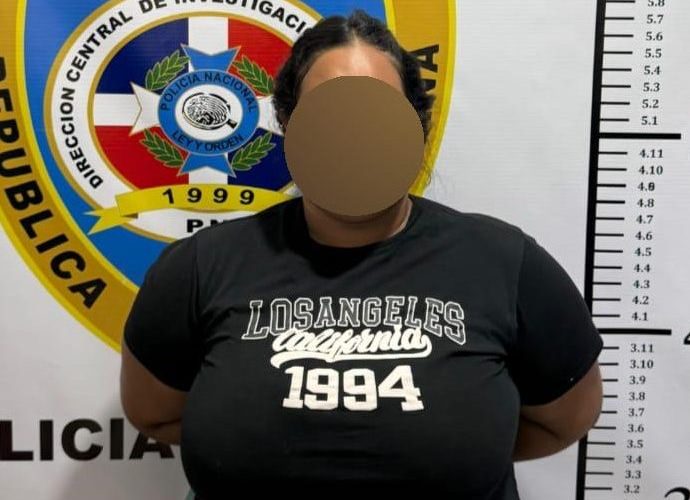 Policía Cibernética detiene mujer por extorsión de RD$500,000.00 contra un ciudadano