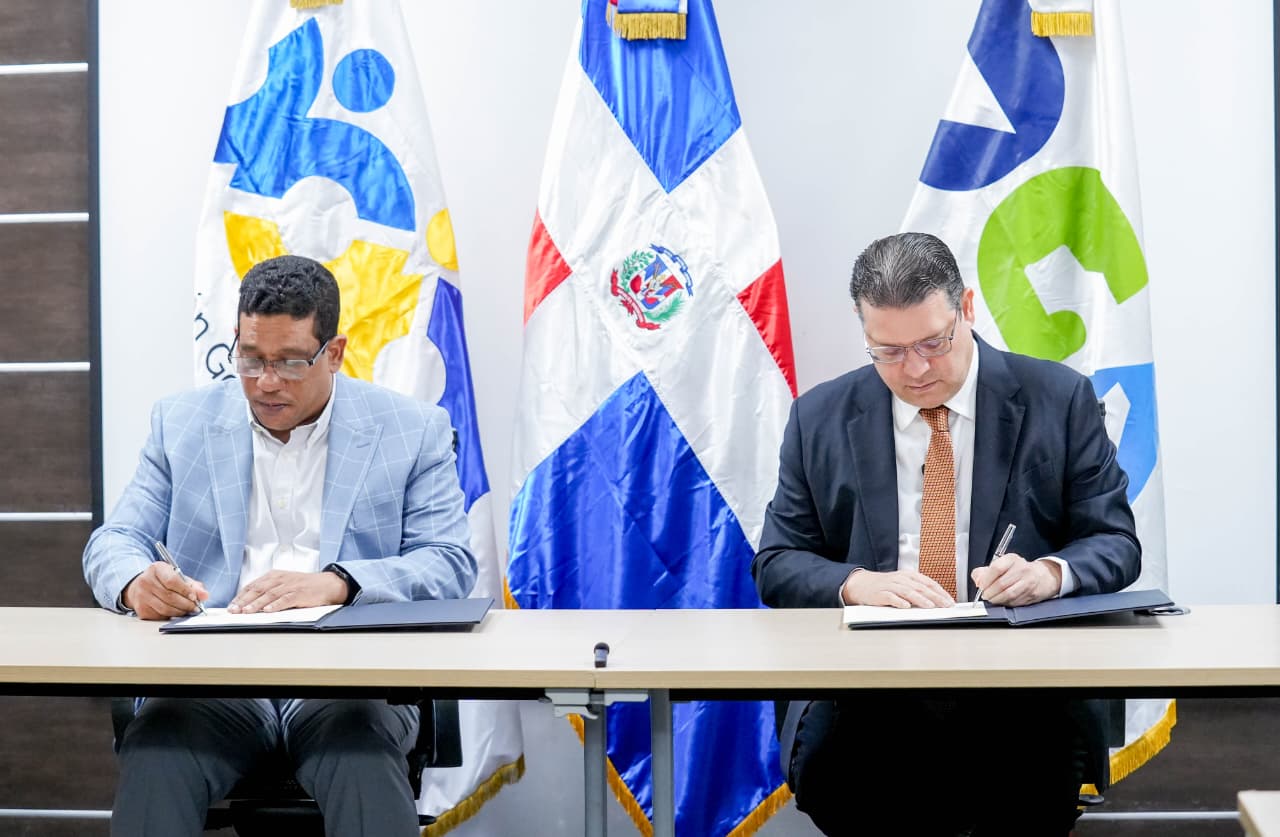 Nueva medida de Aduanas y Contrataciones Públicas: Proveedores del Estado obligados a certificación de pago al día
