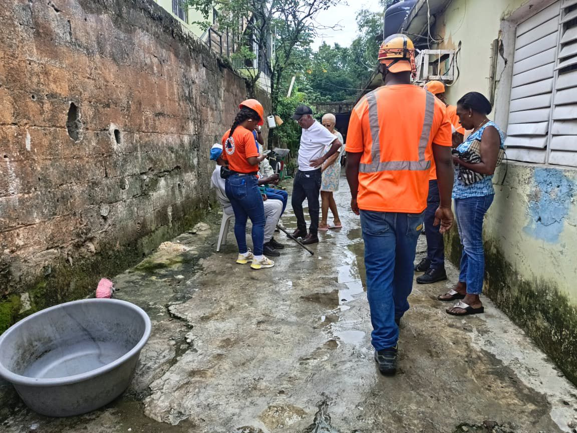 Inundaciones por lluvias castigan de nuevo barrios y comunidades dominicanas
