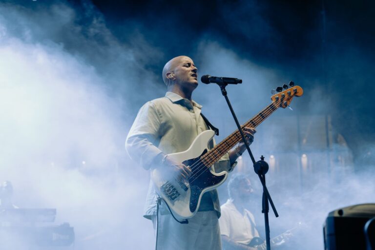 Cazzu, Mon Laferte, Cultura Profética y Vakero a Isle of Light 2026