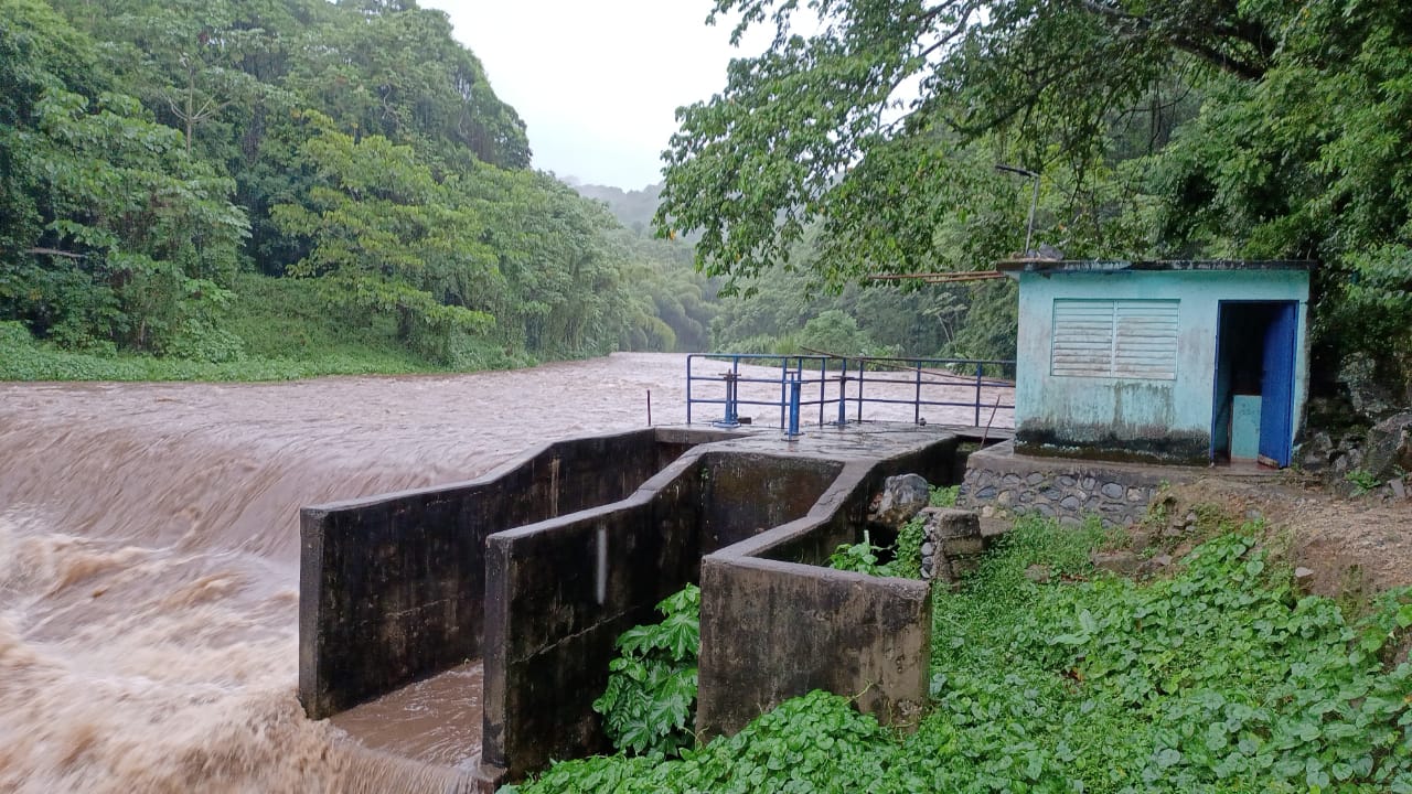 CAASD restablece acueductos afectados por la tormenta tropical Melissa