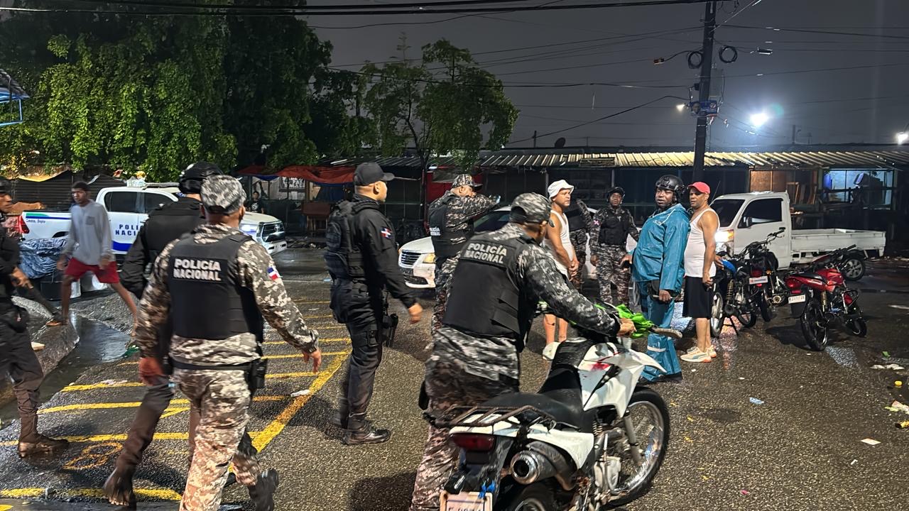 Policía interviene en Capotillo y zonas aledañas para frenar “teteos” y circuitos de motores en plena alerta roja