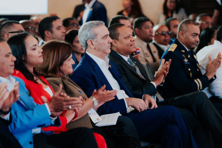 Abinader inaugura histórica asamblea mundial sobre derechos de los consumidores