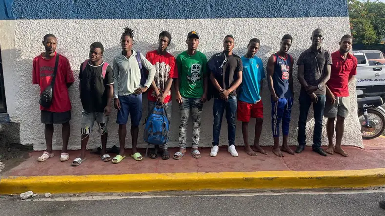 Apresan 69 haitianos indocumentados en Santiago