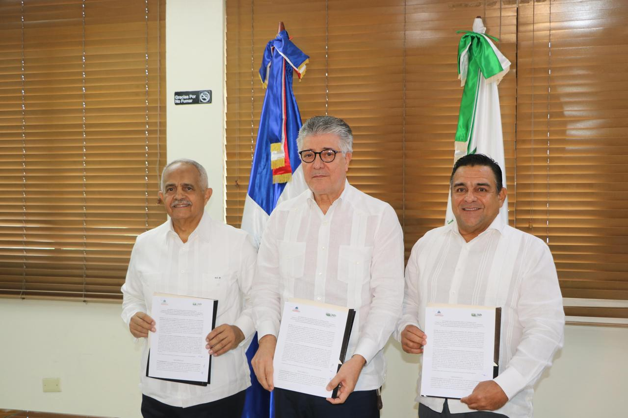 ONAPREP y la JAD firman acuerdo de colaboración para impulsar programas de reinserción social y productiva en el sistema penitenciario