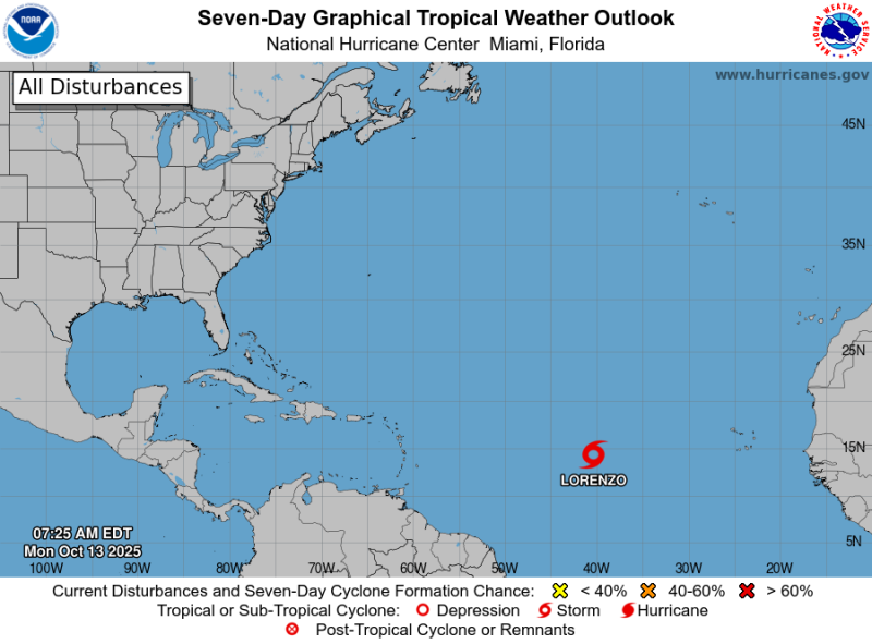 La tormenta Lorenzo se mueve en el Atlántico, pero no representa amenaza