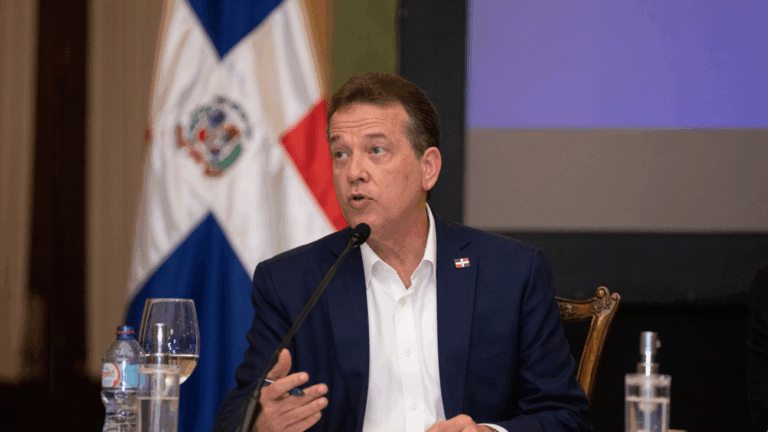 Industria y Comercio garantiza continuidad del subsidio al transporte