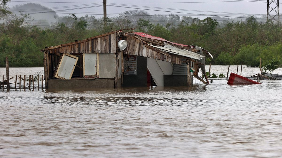 Estados Unidos anuncia despliegue de ayuda urgente en el Caribe tras el paso del huracán Melissa