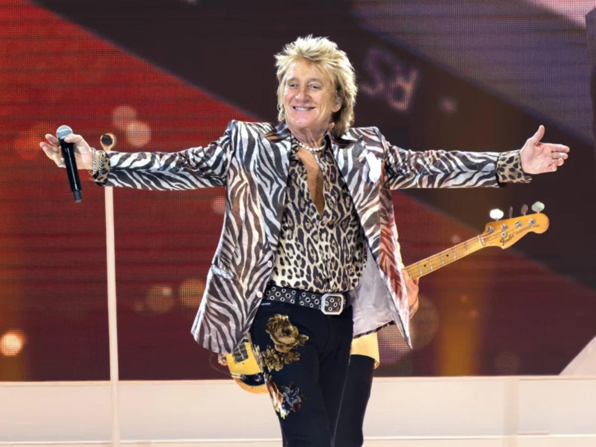 Rod Stewart cautiva RD en su última visita con su gira de despedida “One Last Time”