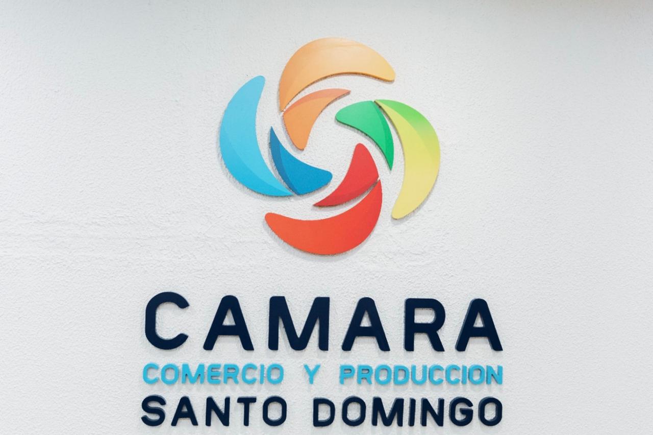 Cámara de Comercio agiliza trámites en Santo Domingo