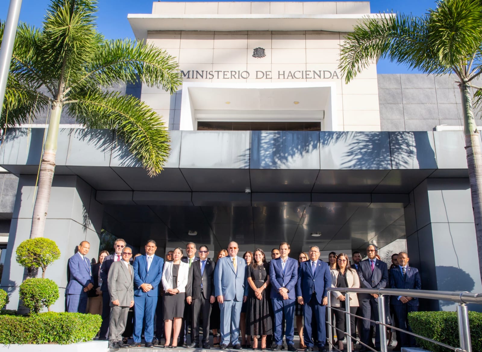 Compromiso de Magín Díaz con la estabilidad económica