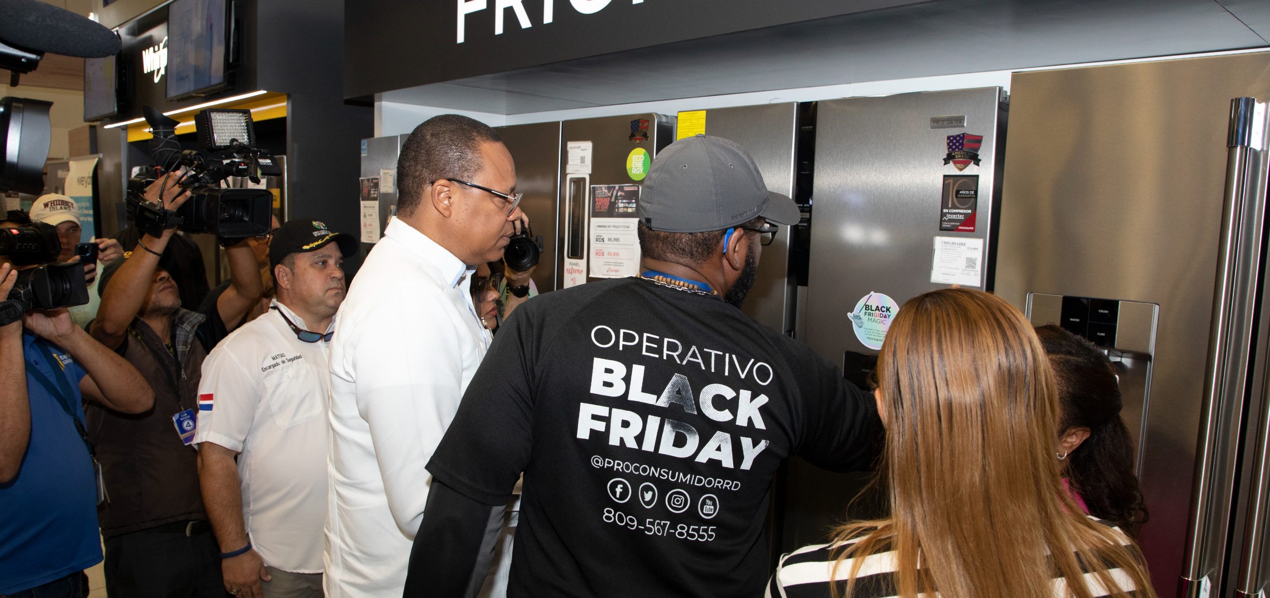 Pro Consumidor supervisa ofertas del Black Friday en RD