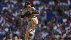Los Azulejos de Toronto firmaron al lanzador derecho Dylan Cease por siete años y 210 millones de dólares