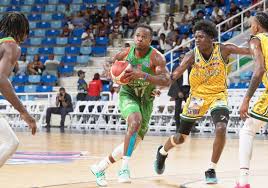 El club Rafael Barias y el Mauricio Báez triunfan en el inicio de la serie semifal del basket del Distrito