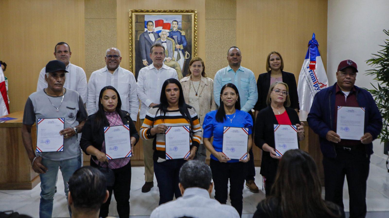 Créditos a MiPymes en La Vega: RD$50 millones para emprendedores