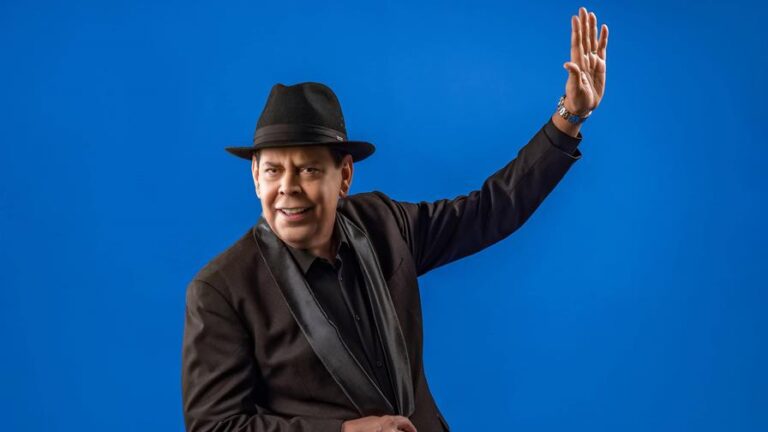 Fernando Villalona recibe el “Acroarte New York Award” por su destacada trayectoria artística