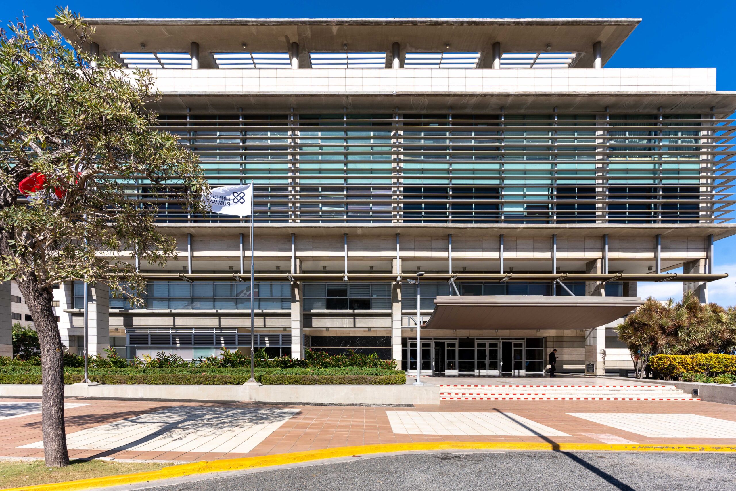 Ascenso de 164 fiscales en el Ministerio Público