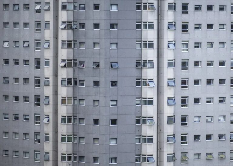 El precio de la vivienda en España se encarece un 12 % y marca su récord histórico con 2.153 euros/m2