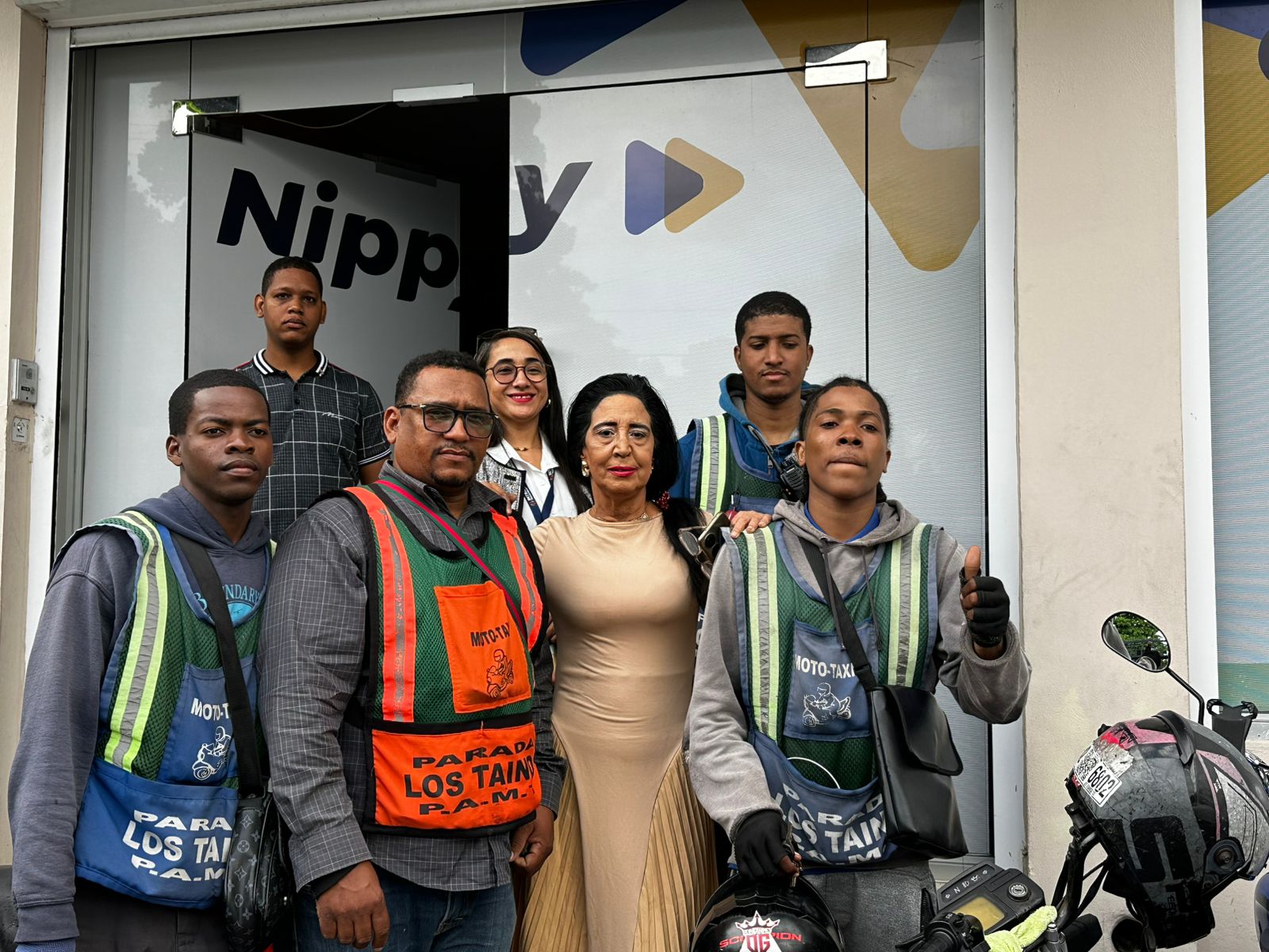 Curso de Mototaxi: Capacitación y Casco Certificado