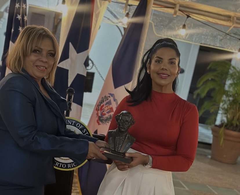 Senado de Puerto Rico y Departamento de Estado otorgan reconocimiento a Chef Tita