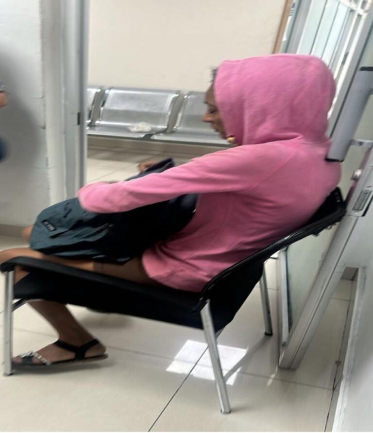 Rescate de madre e hijo en Santo Domingo: una vida salvada