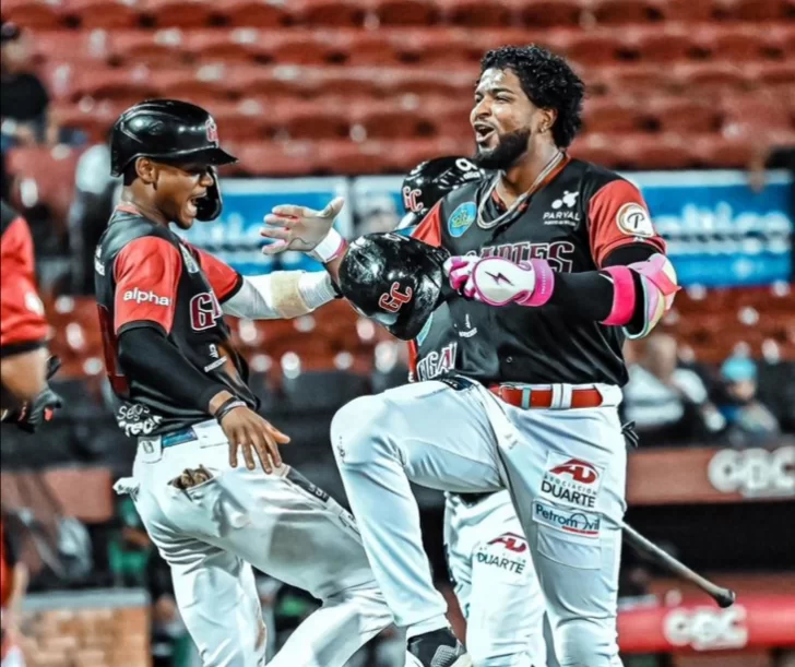 Los Gigantes del Cibao le propinaron la octava derrota seguida a las Estrellas Orientales