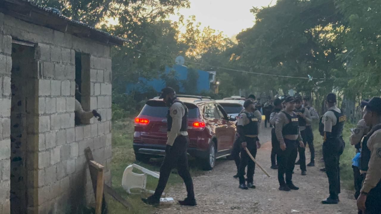21 detenidos y toneladas de narcóticos
