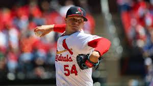 El veterano lanzador Sonny Gray fue adquirido por los Medias Rojas de Boston en un cambio con los Cardenales de San Luis