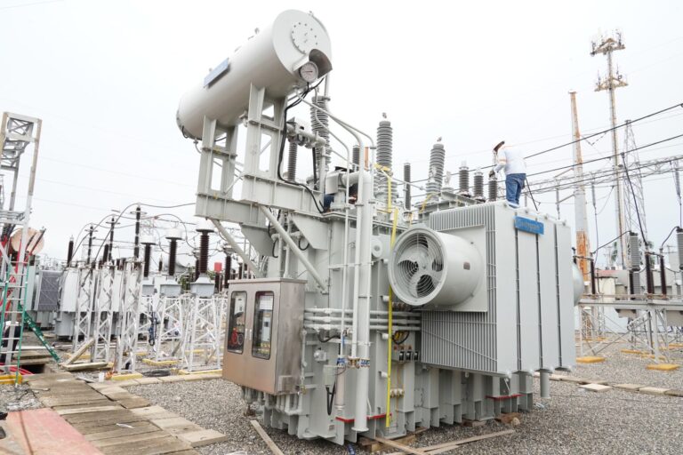 Edesur Dominicana mejora energía en Santo Domingo con nuevo transformador