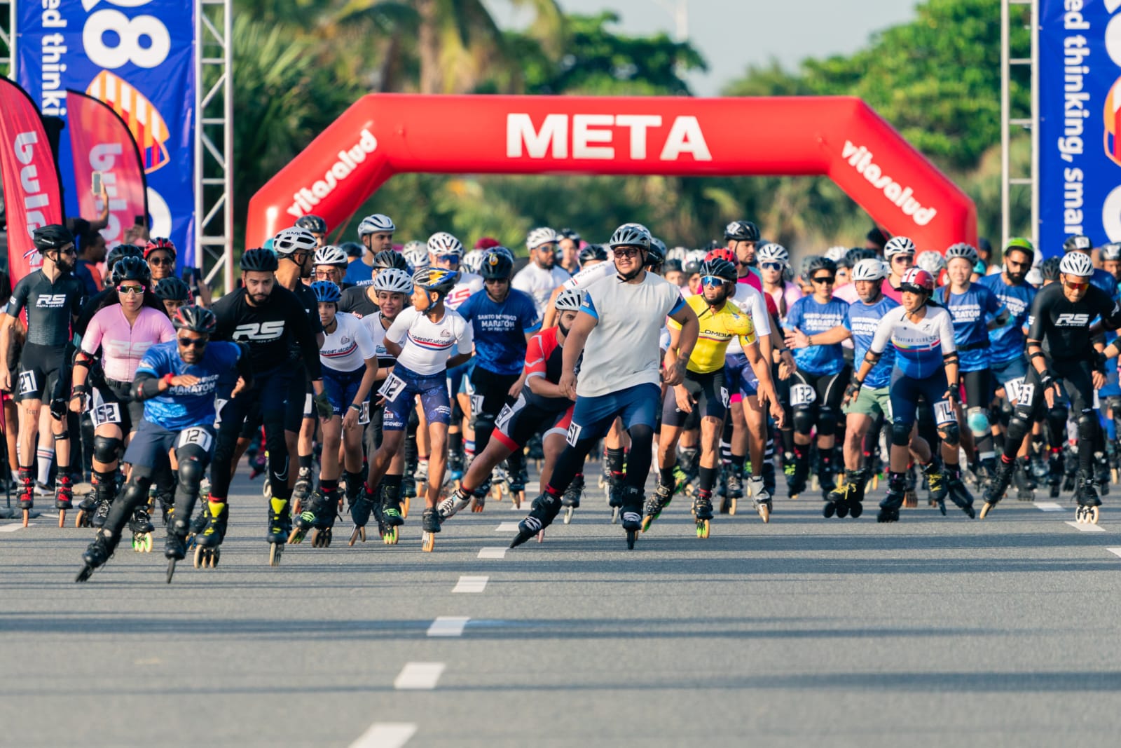 340 atletas celebran con éxito la tercera edición del Maratón de Patinaje del Gran Santo Domingo en el Malecón